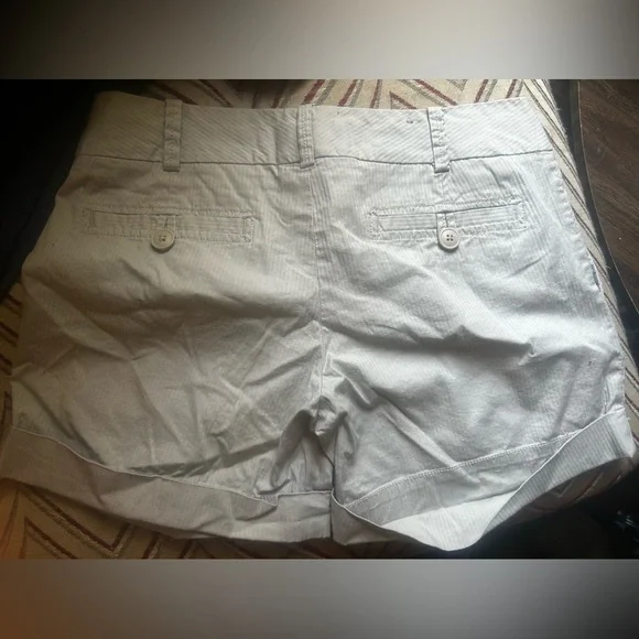 Mossimo Women's Khaki Shorts - Picture 2 of 4